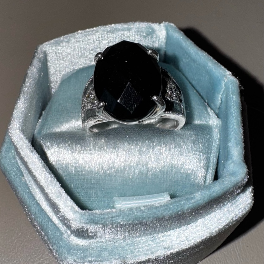 Vintage Black Onyx & .925 Sterling Silver with Marcasite Accents Ring Sz 10